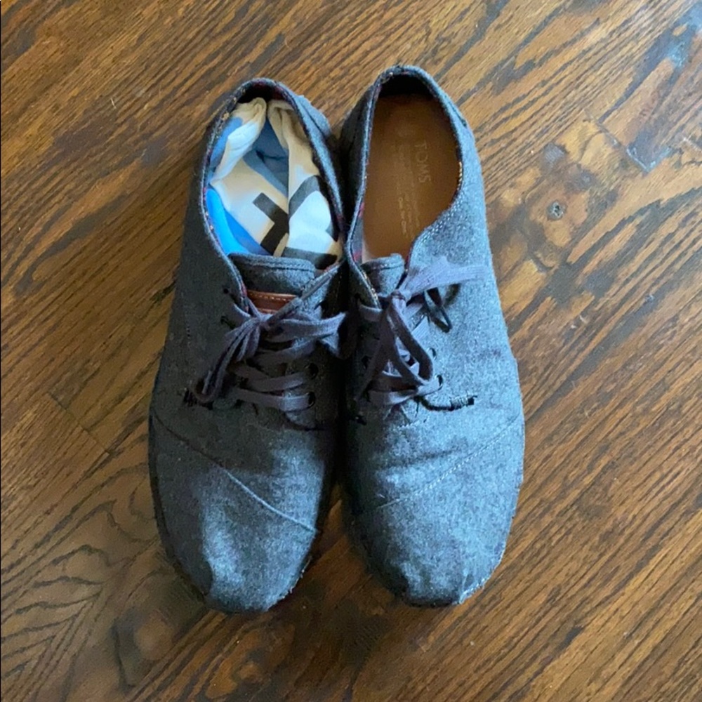 Tom’s Grey Oxfords in Wool Size 13